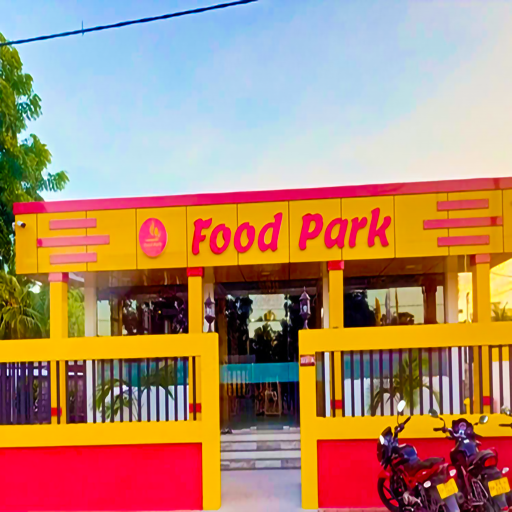 Food Park in Palamunai, Sri Lanka – family-friendly fast food and dining spot offering burgers, snacks, and beverages